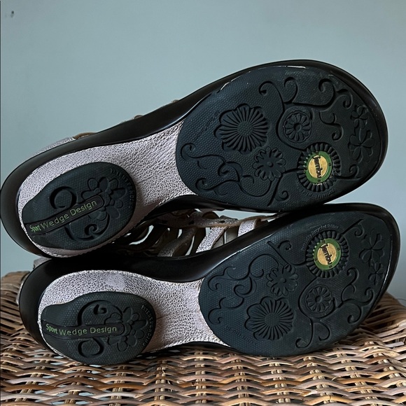 Jambu strappy sandals - Picture 10 of 12